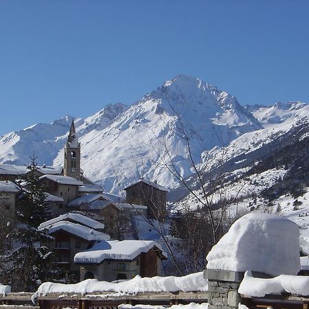 La Joubarde Apartment Lanslevillard Luaran gambar
